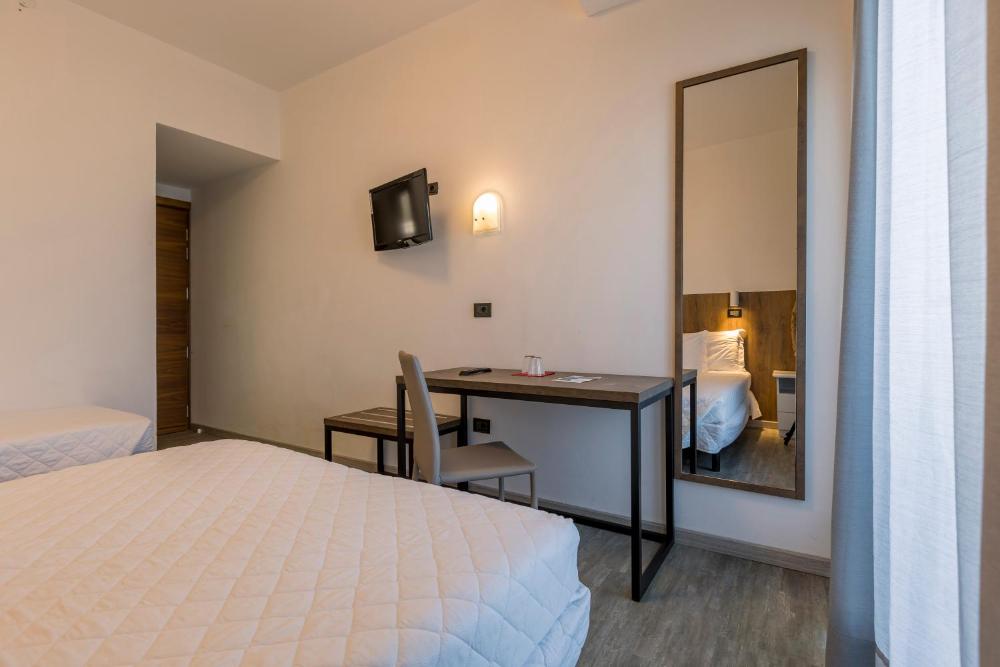 Superior Triple Room with Sea View