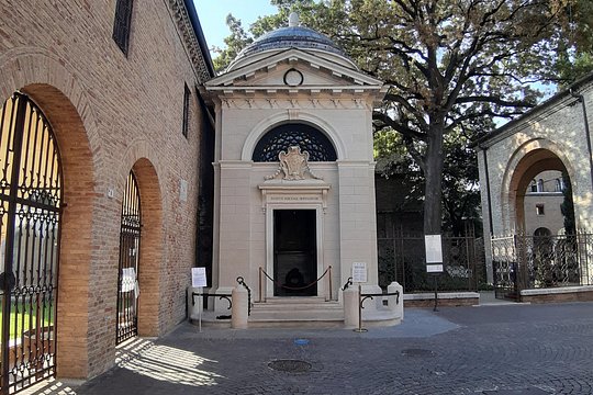 Tour image 12