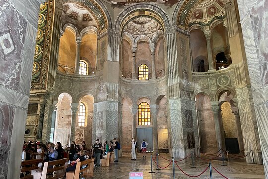 Tour image 14